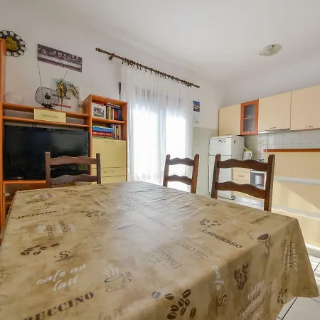 Vukic-4 *