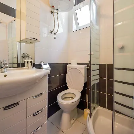Vukic-4 Apartment *